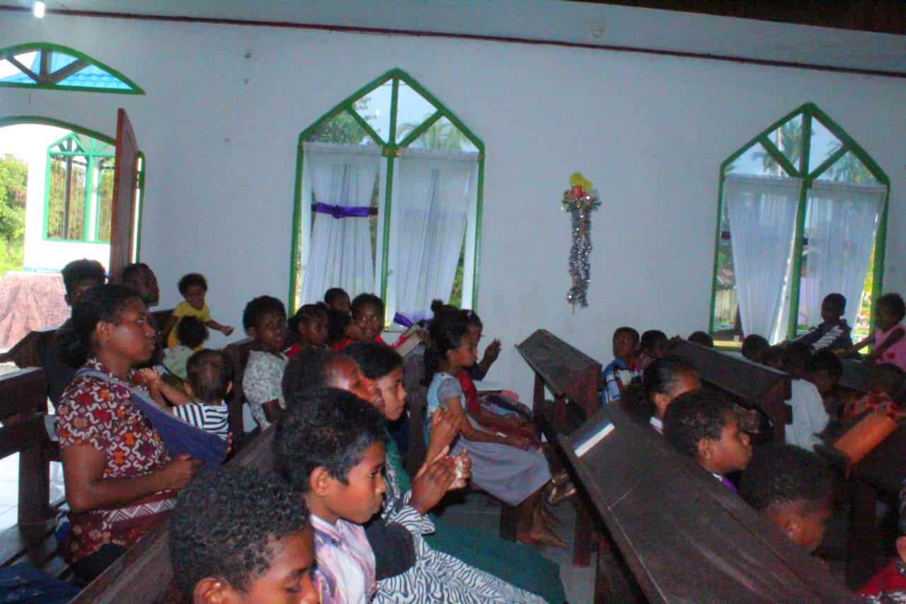 Colors of Easter: Growing in Christ’s Love | Easter Camping 2025